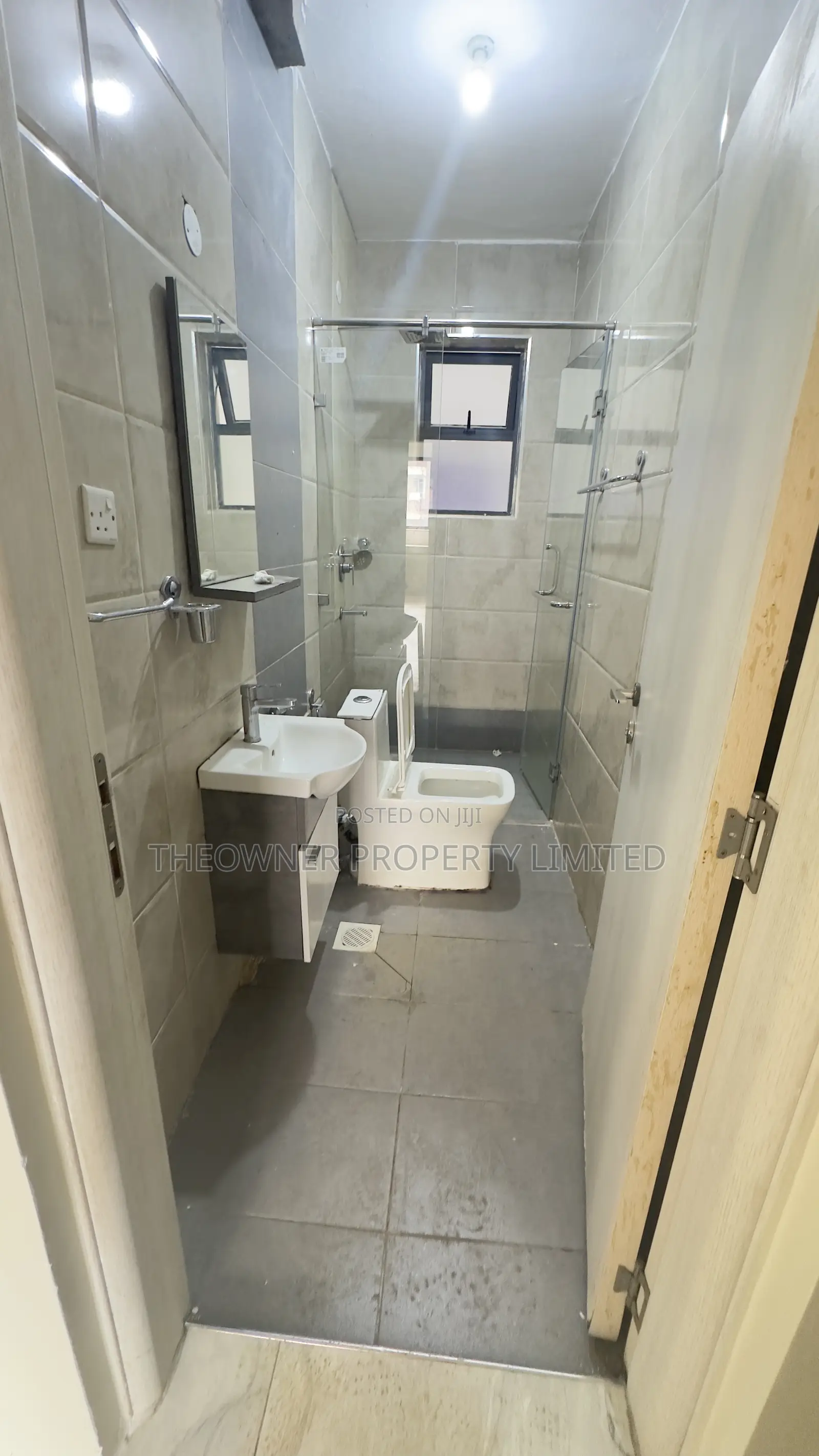 4bdrm Duplex in Parklands for rent