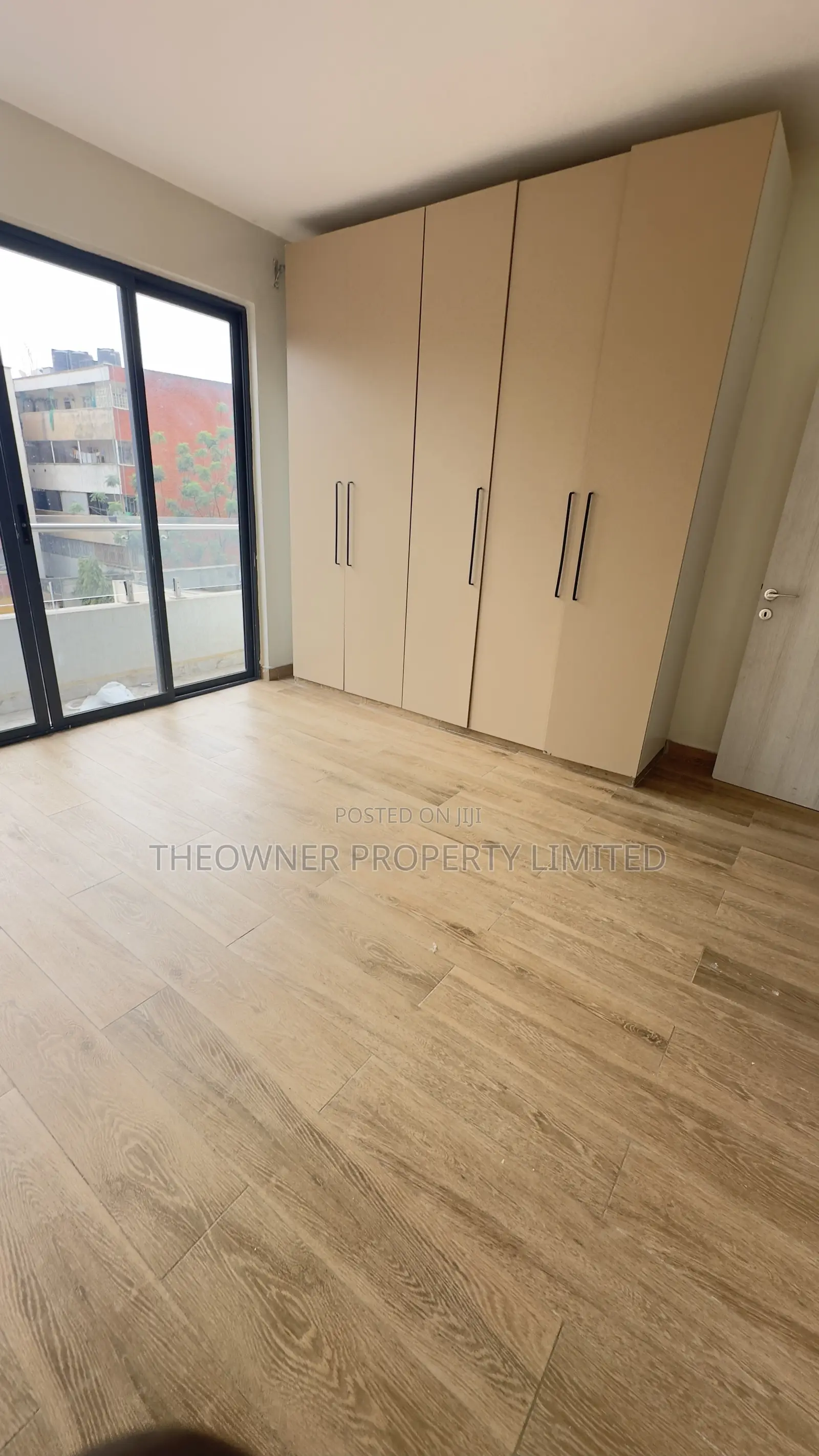 4bdrm Duplex in Parklands for rent