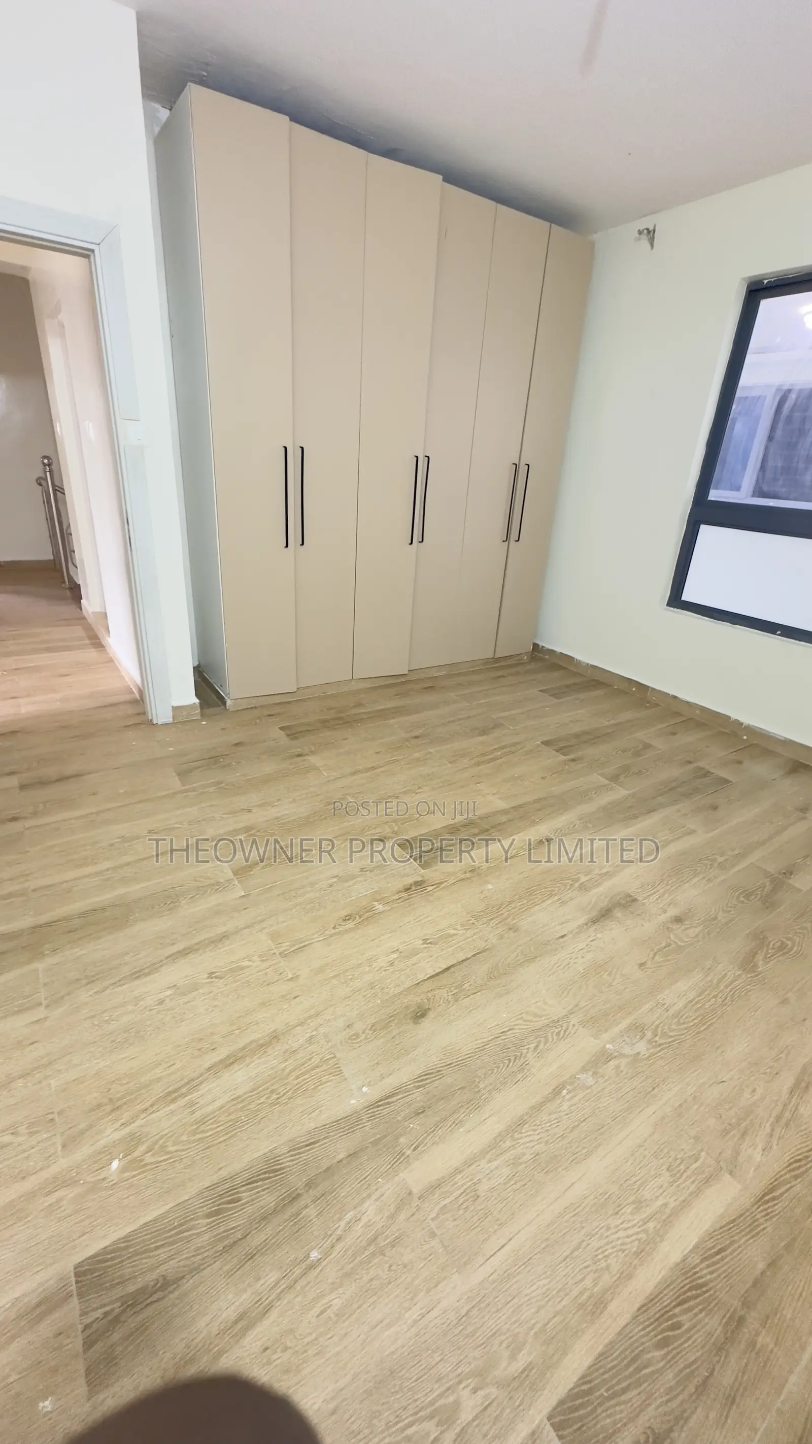 4bdrm Duplex in Parklands for rent