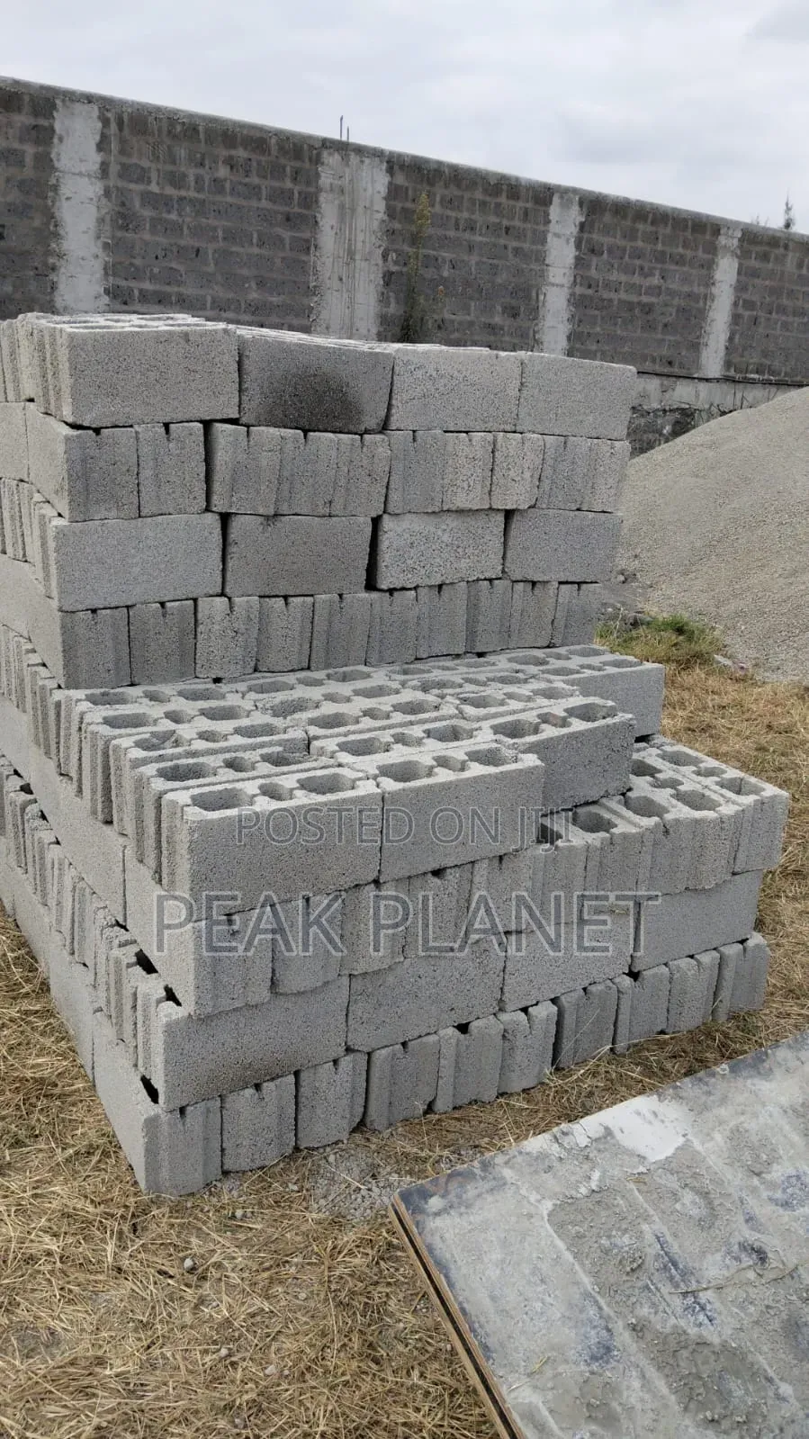 Heavy Duty Building Bricks