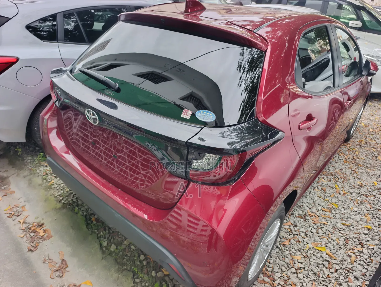 Toyota Yaris 2020 Maroon