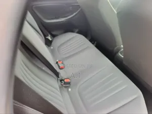 Toyota Yaris 2020 Maroon
