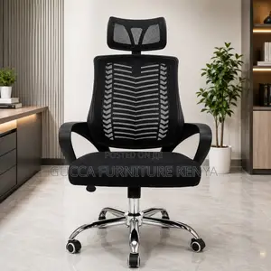 Swivel Conference Chair With Headrest