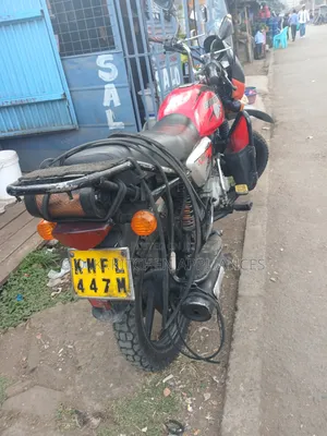 Bajaj Boxer 2021 Red