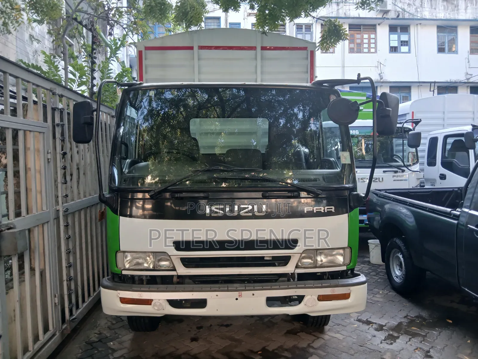 Isuzu FRR, 10tonnes, Cover Board