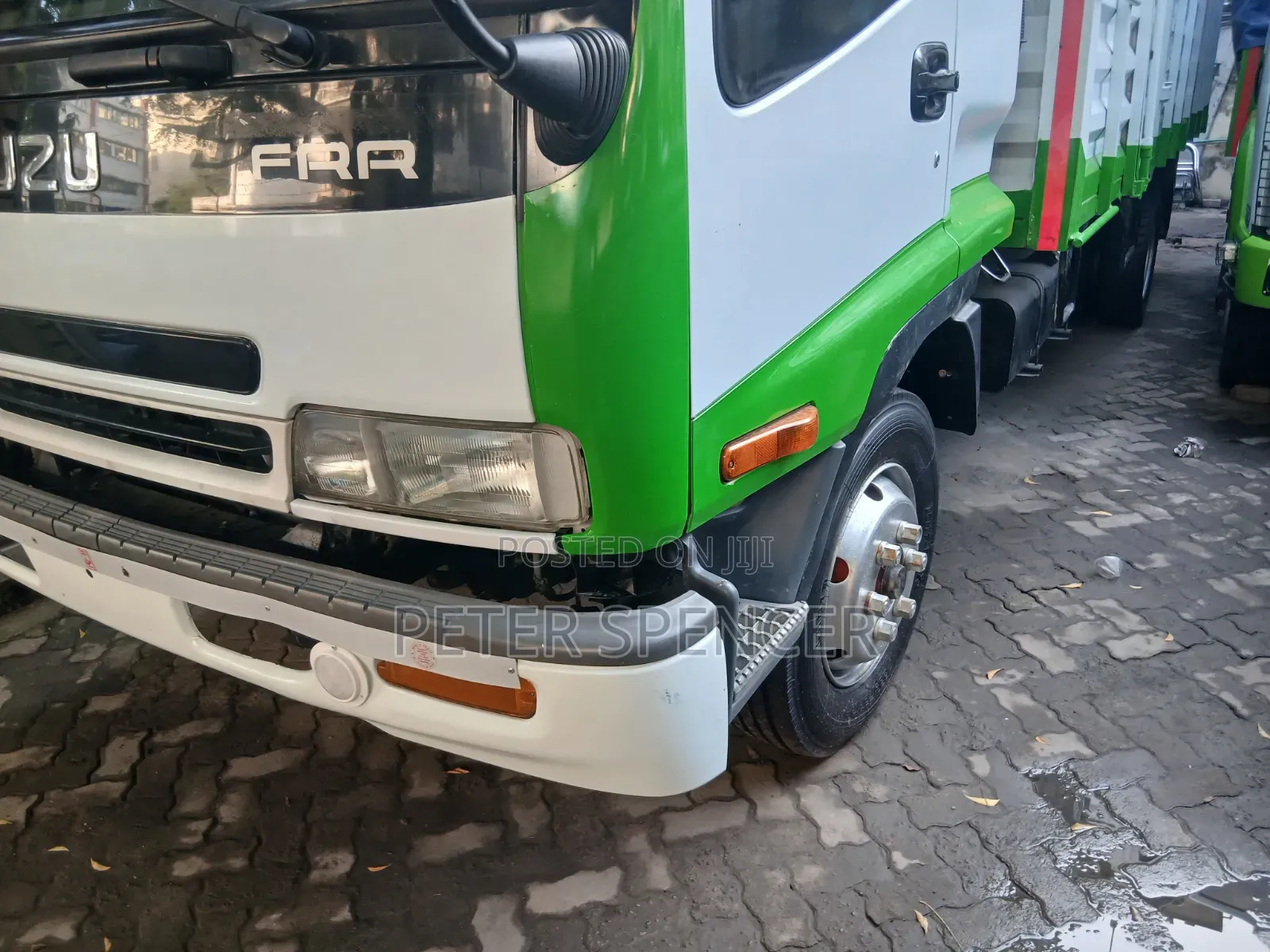 Isuzu FRR, 10tonnes, Cover Board
