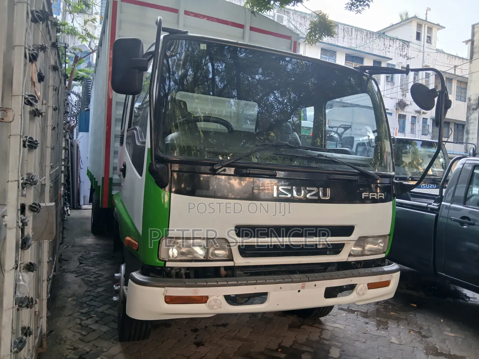 Isuzu FRR, 10tonnes, Cover Board