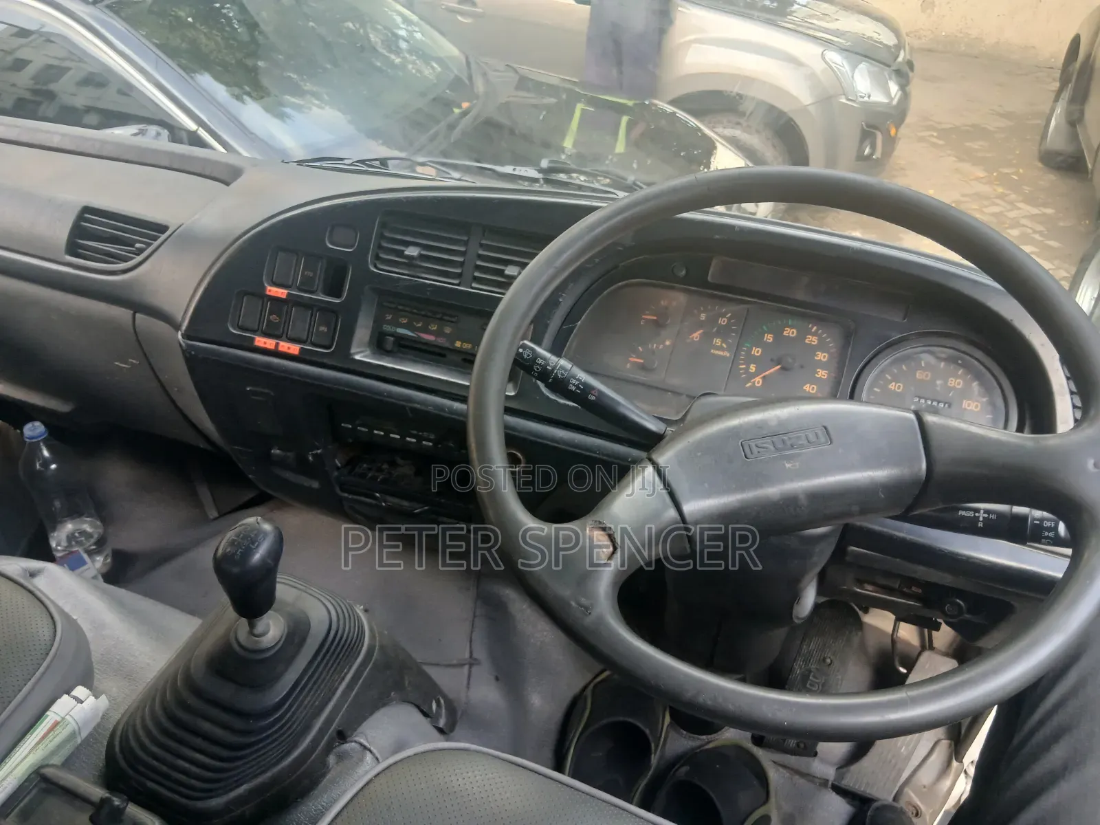 Isuzu FRR, 10tonnes, Cover Board
