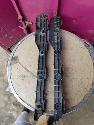 Rear Bumper Slide/Bumper Holder Toyota Harrier New Model