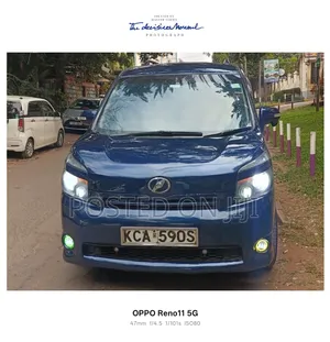 Toyota Voxy 2008 Blue