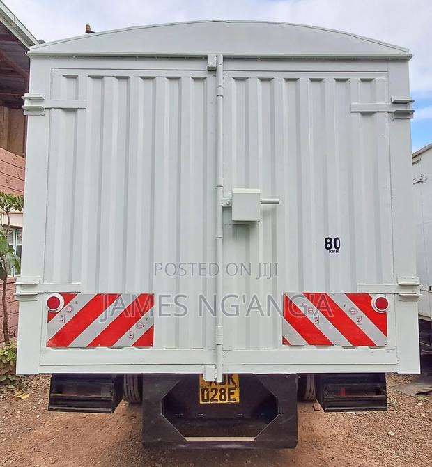 MITSUBISHI Canter FE85 *Box Body - thumbnail 5