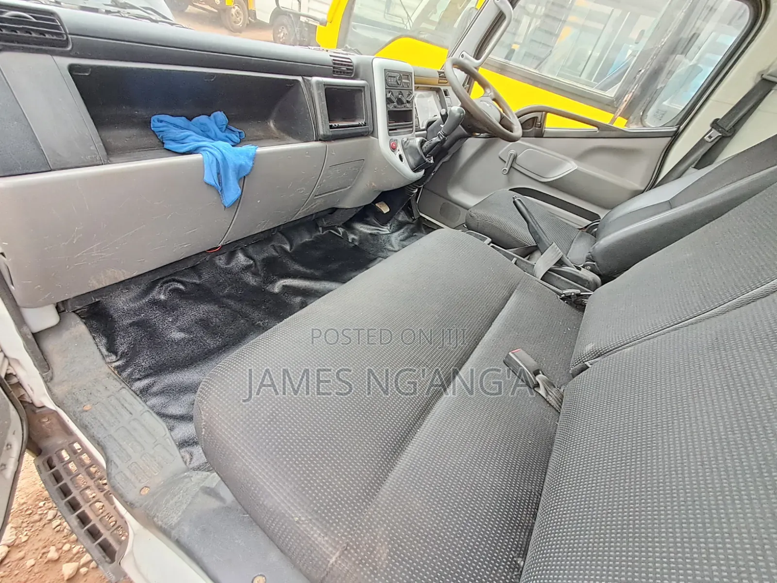 MITSUBISHI Canter FE85 *Box Body
