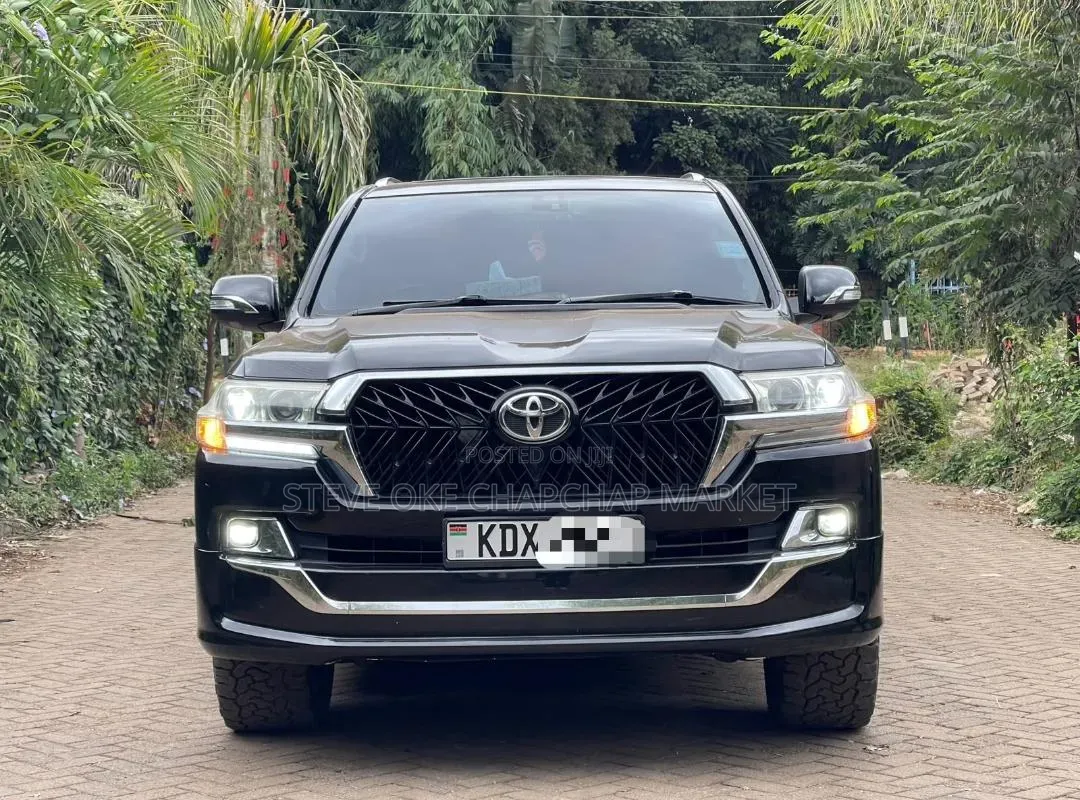 Toyota Land Cruiser 4.6 V8 ZX 2011 Black