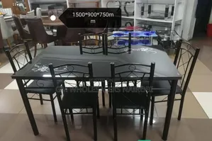 Executive 4 Sitter Dinning Table With 4 Seats