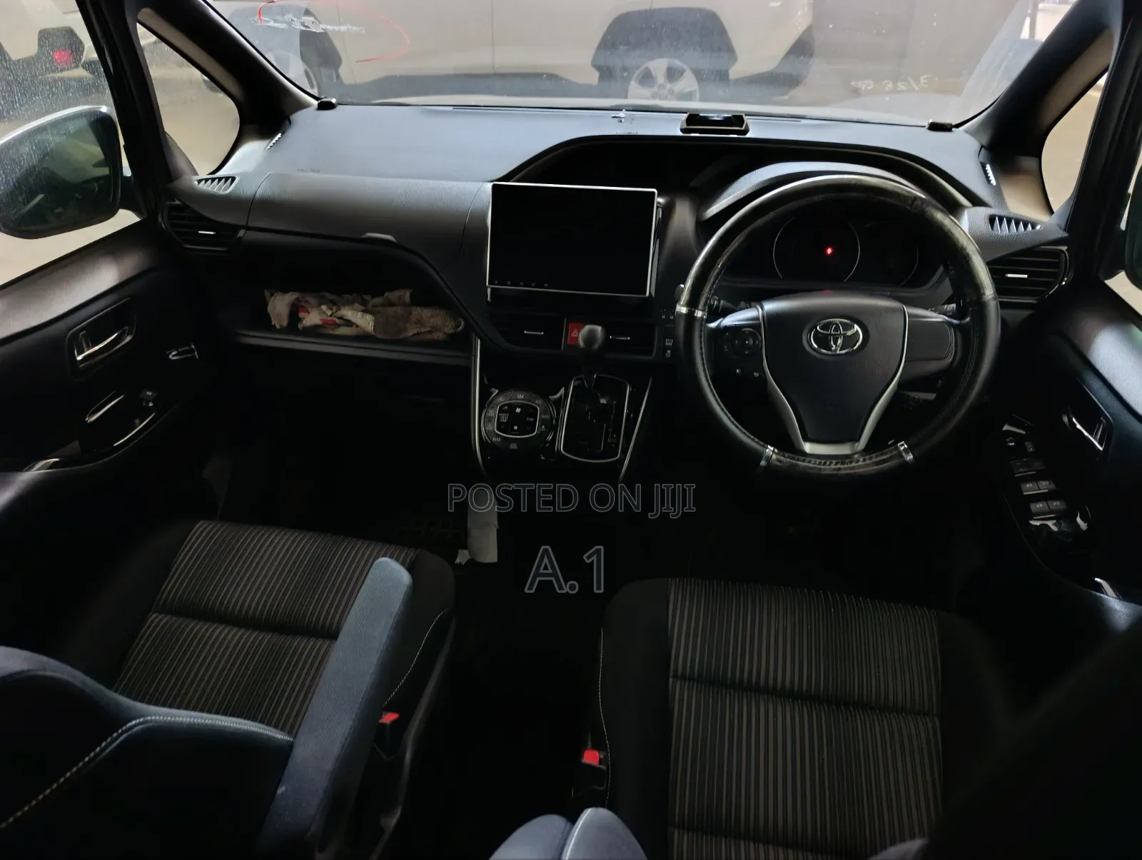 Toyota Voxy 2019 Matt Black
