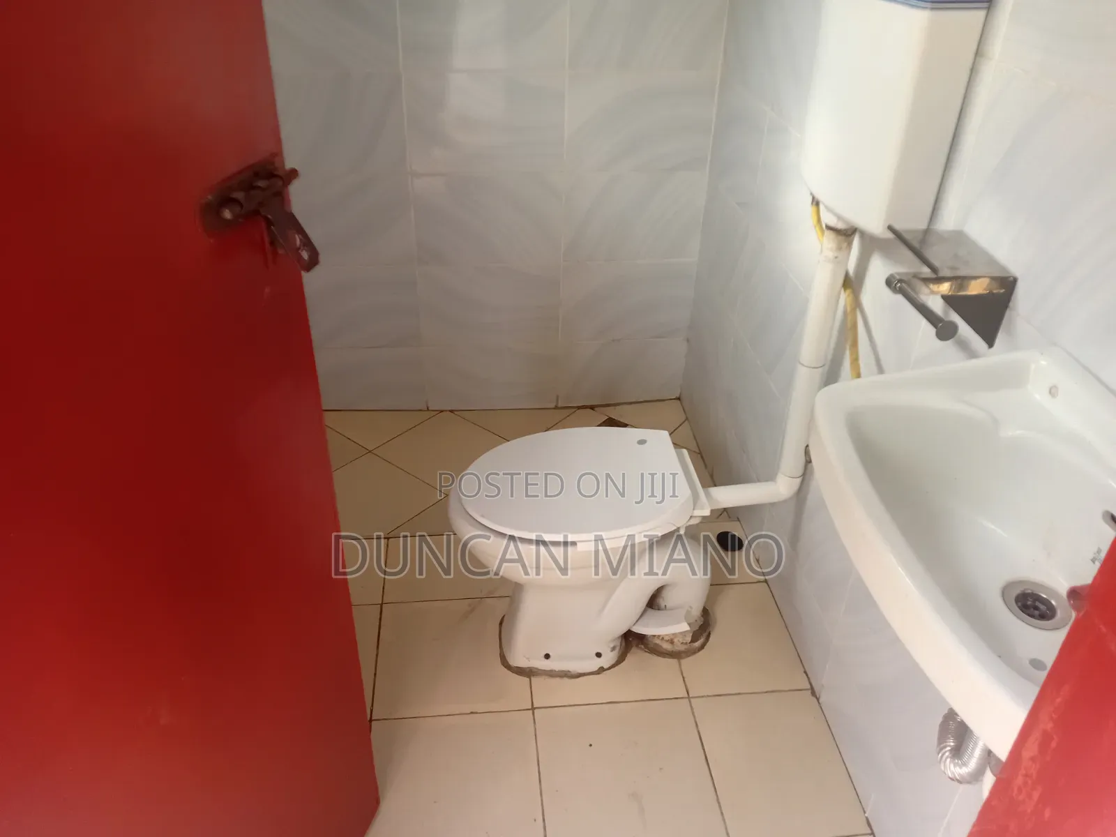 3bdrm House in Ngumo Estate, Nairobi Central for rent