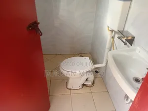 3bdrm House in Ngumo Estate, Nairobi Central for rent