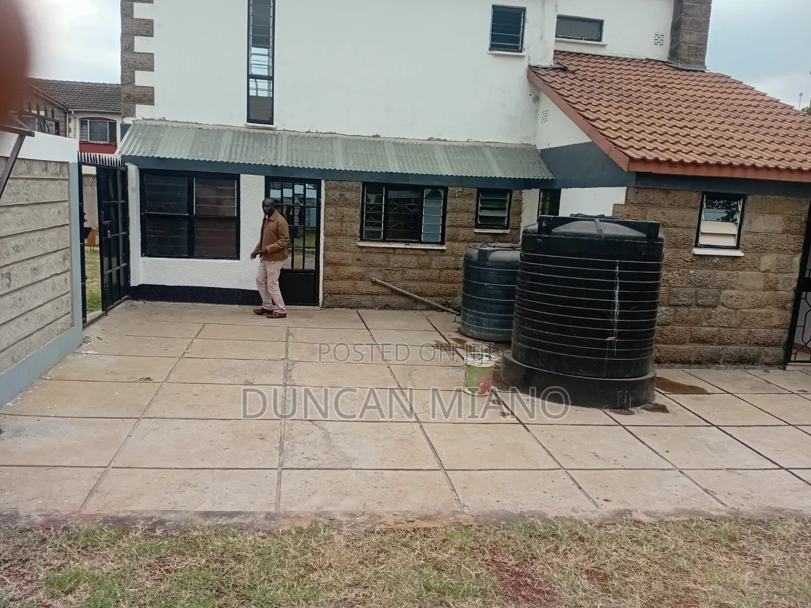 3bdrm House in Ngumo Estate, Nairobi Central for rent