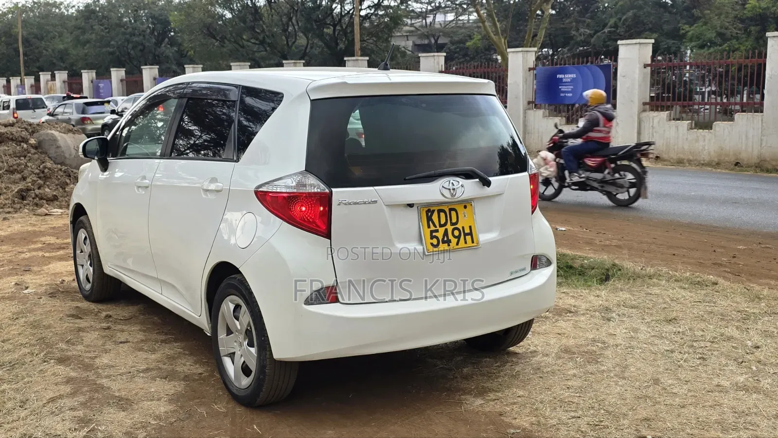 Toyota Ractis 2014 White