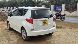Toyota Ractis 2014 White