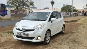 Toyota Ractis 2014 White