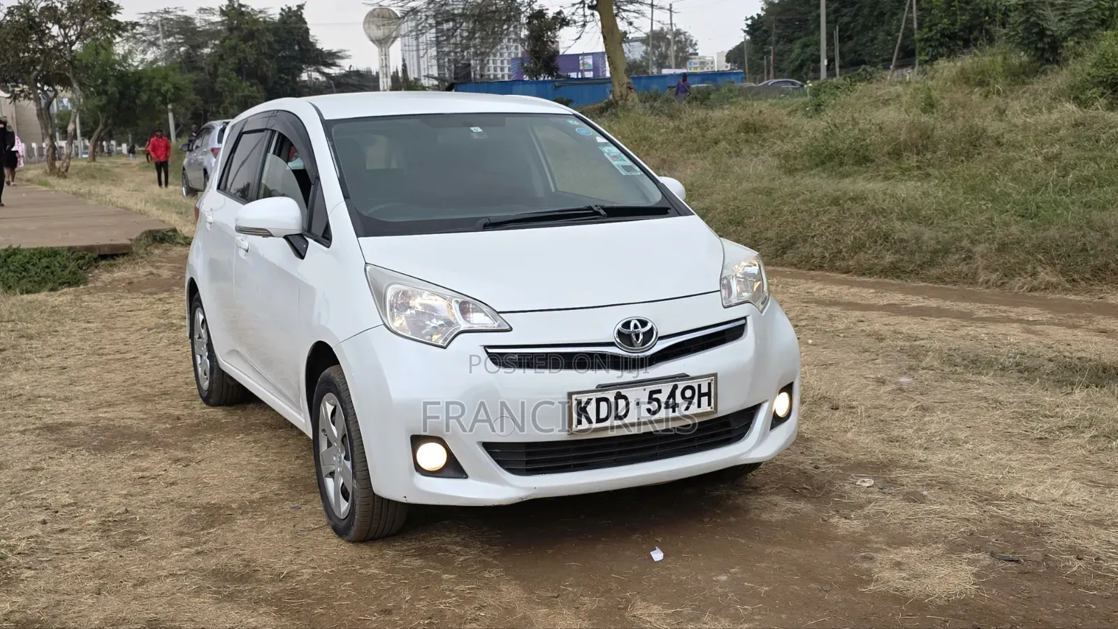Toyota Ractis 2014 White