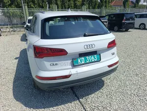 Audi Q5 2.0T Premium AWD quattro 2019 Pearl