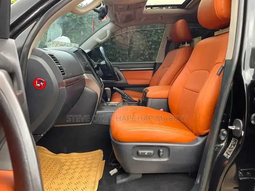 Toyota Land Cruiser 4.6 V8 ZX 2011 Black