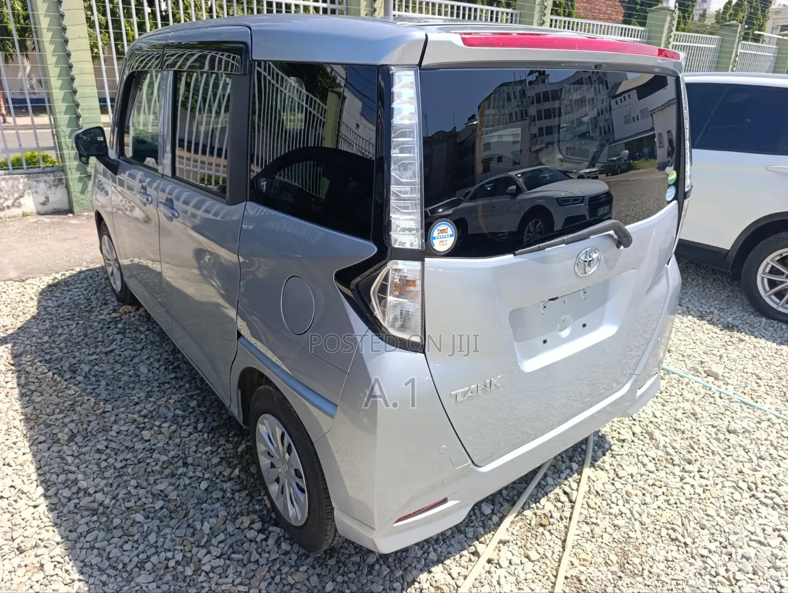 Toyota Tank 2019 Silver