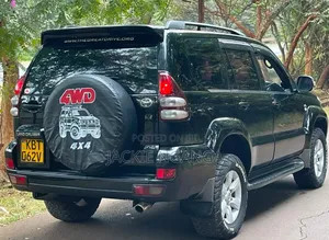 Toyota Land Cruiser Prado 2005 Black