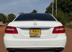 Mercedes-Benz E250 2012 Black