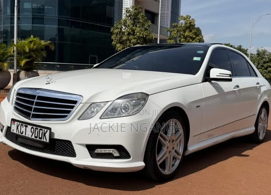 Mercedes-Benz E250 2012 Black