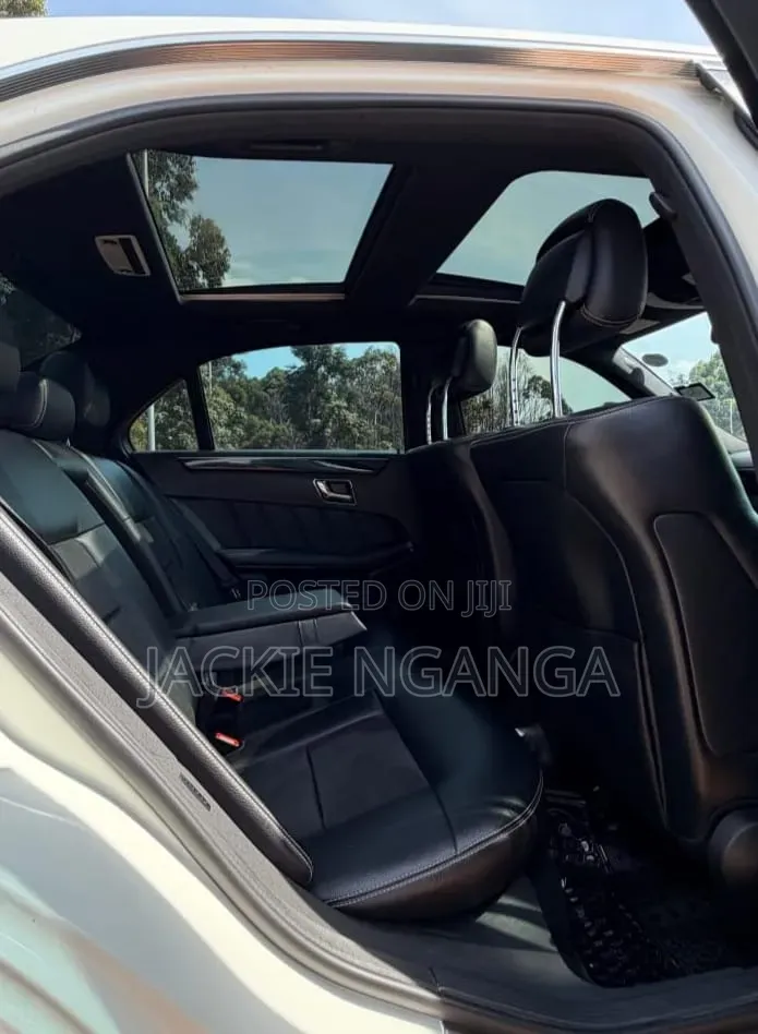 Mercedes-Benz E250 2012 Black