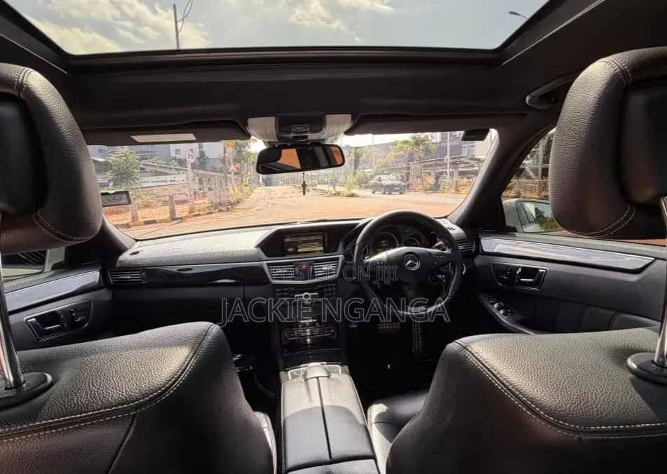 Mercedes-Benz E250 2012 Black