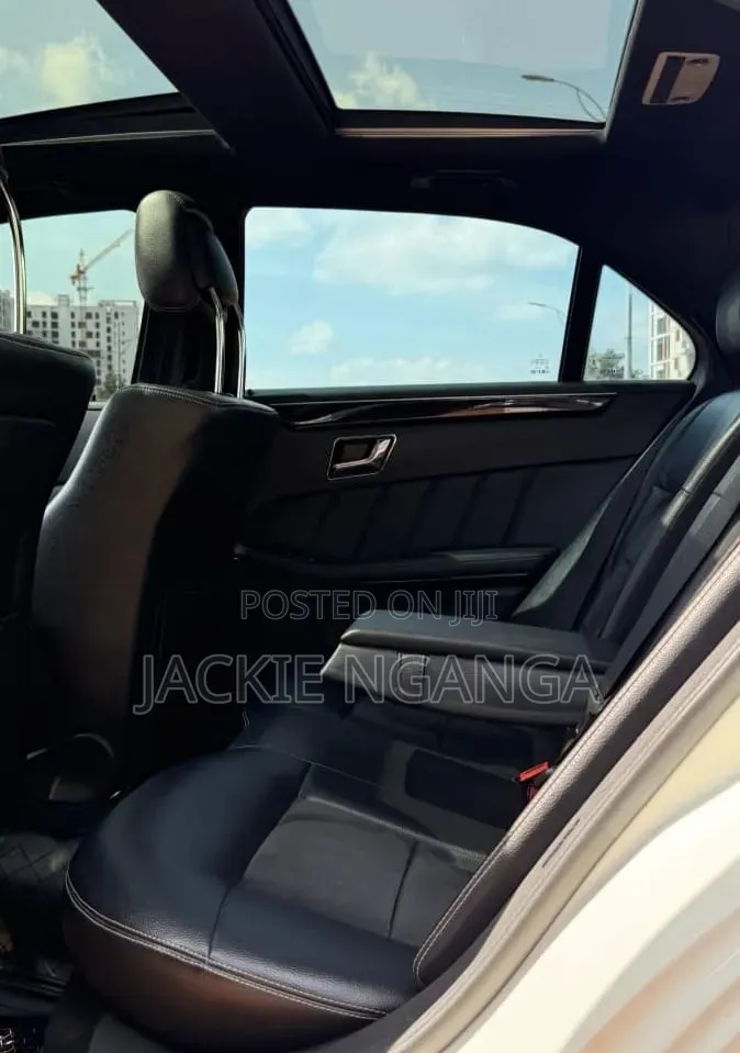 Mercedes-Benz E250 2012 Black