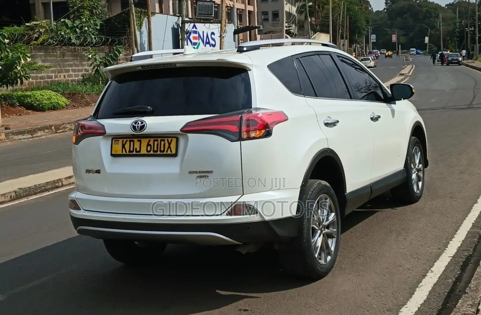 Toyota RAV4 2015 White