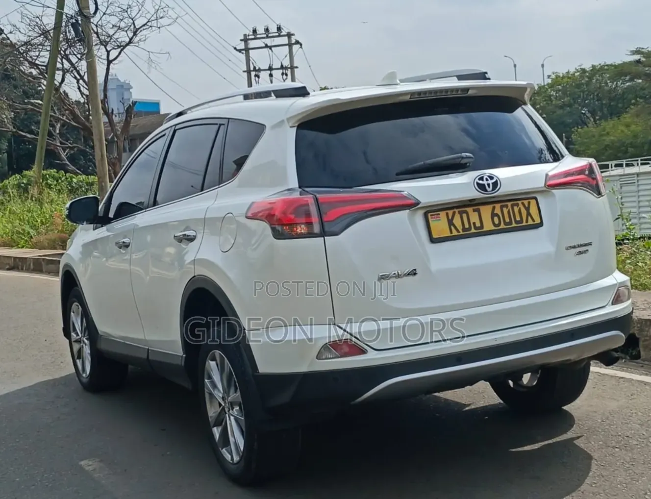 Toyota RAV4 2015 White