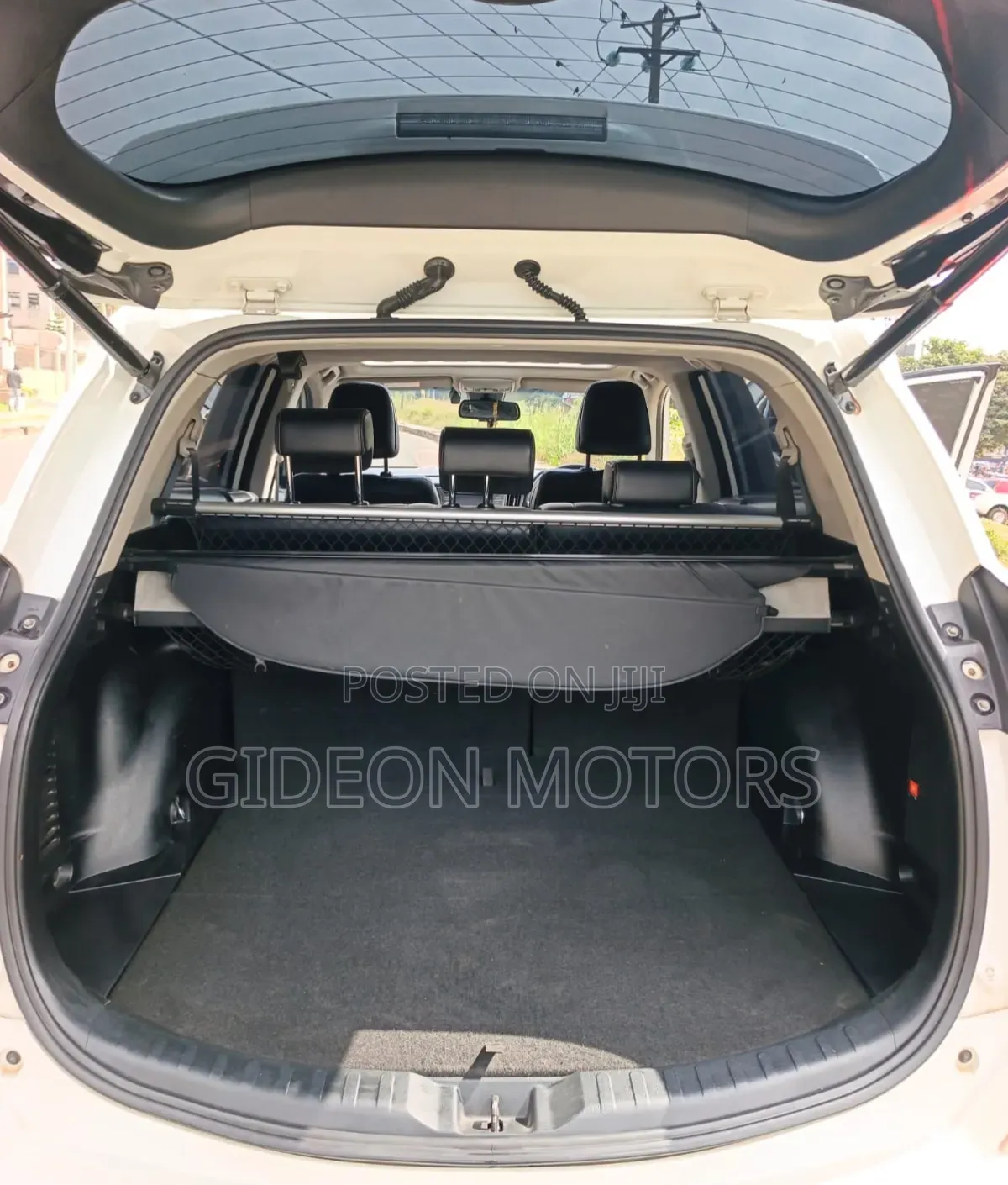 Toyota RAV4 2015 White
