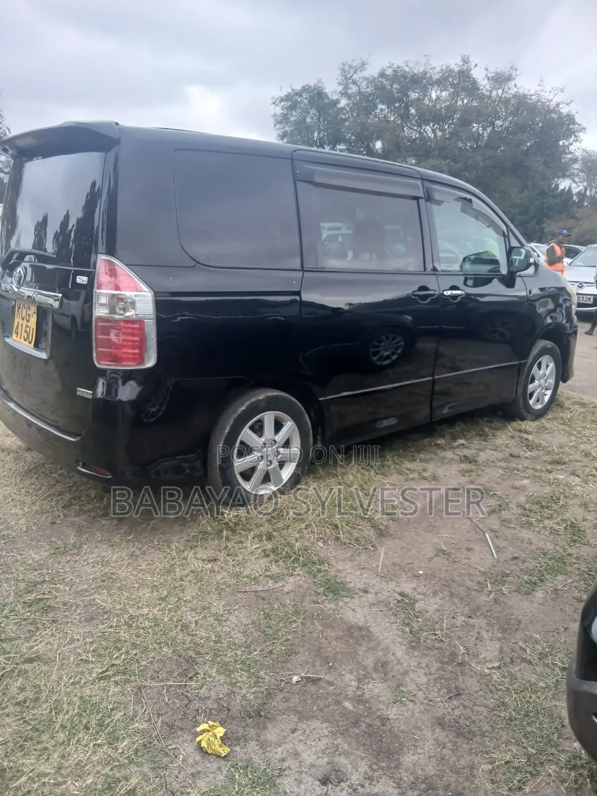 Toyota Noah 2010 Black