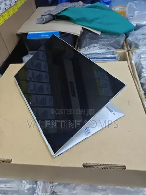 Laptop HP EliteBook 1030 16GB Intel Core i7 SSD 512GB