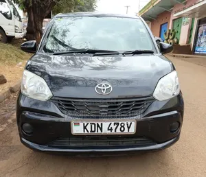 Toyota Passo 2016 Black