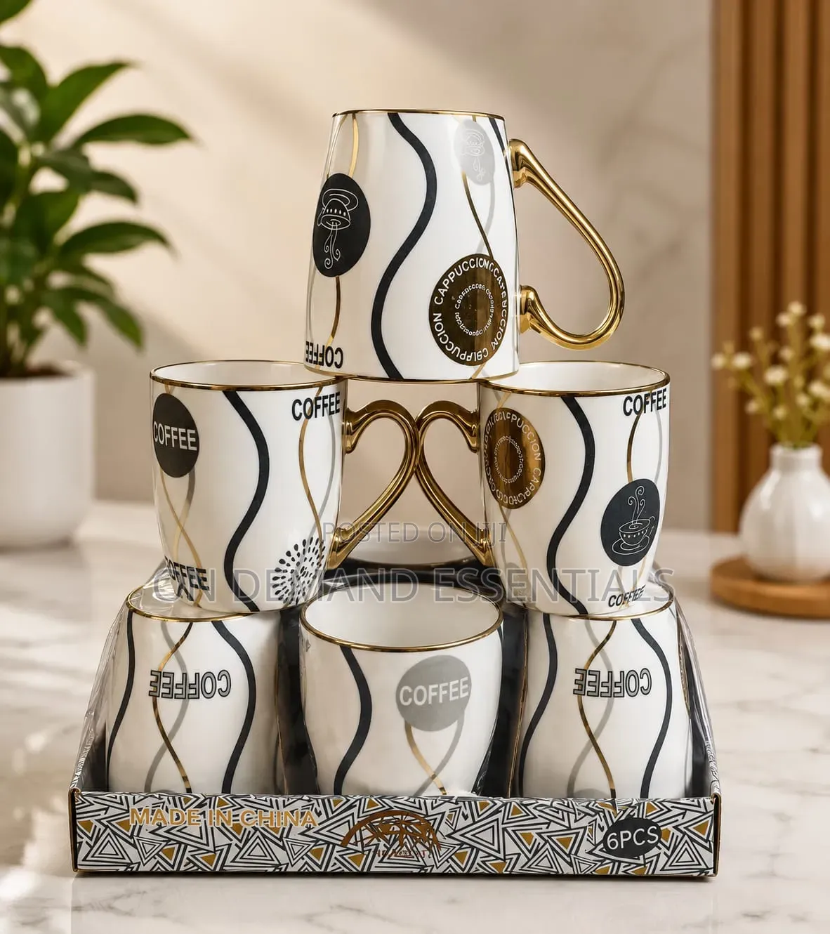 A Set of 6 Mugs
With Gold Touch
High Quality
