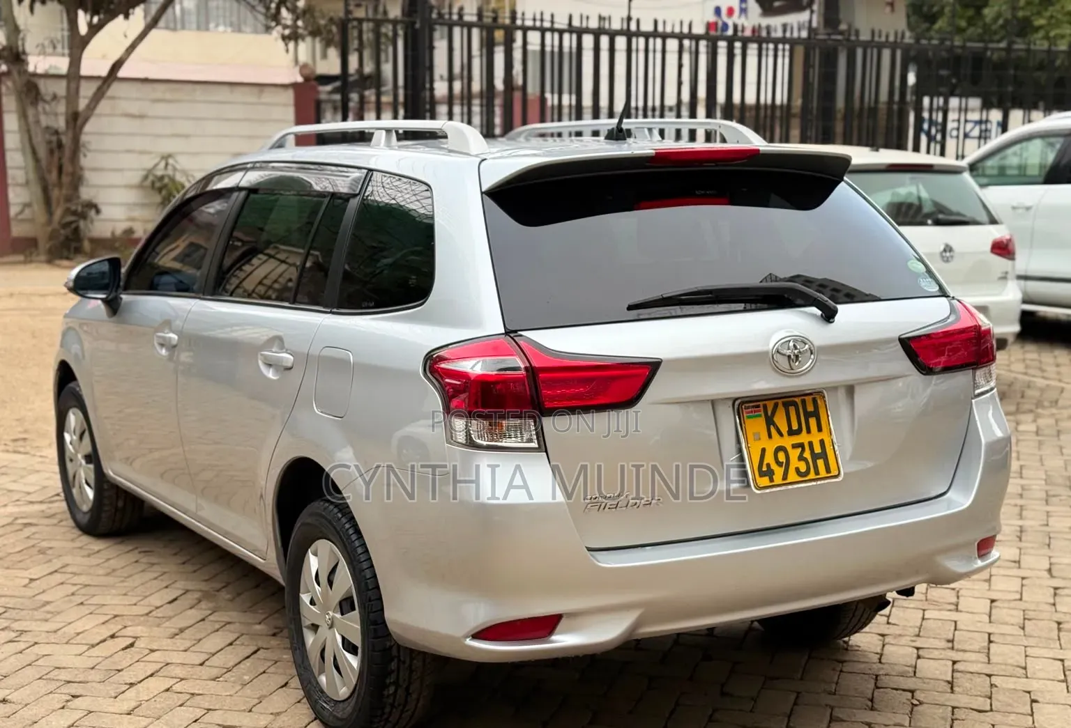 Toyota Corolla Fielder 2015 Silver