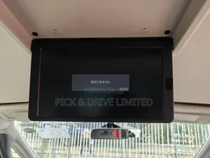 Nissan Serena 2019 Silver