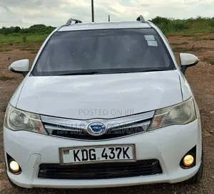 Toyota Corolla Fielder 2014 Pearl