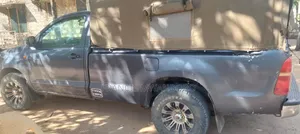 Toyota Hilux 2013 Gray