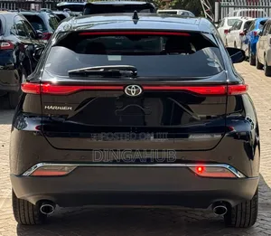 Toyota Harrier 2.0 2020 Matt Black