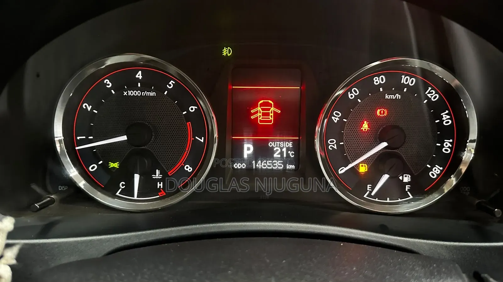 Toyota Auris 2014 Red