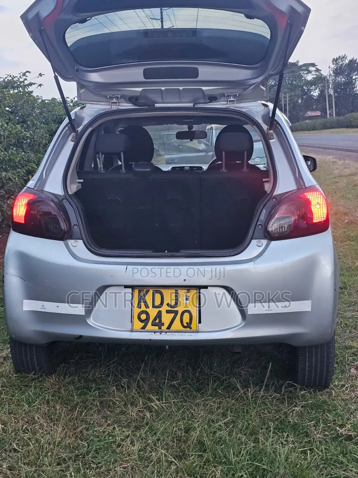 Mitsubishi Mirage 2015 Silver
