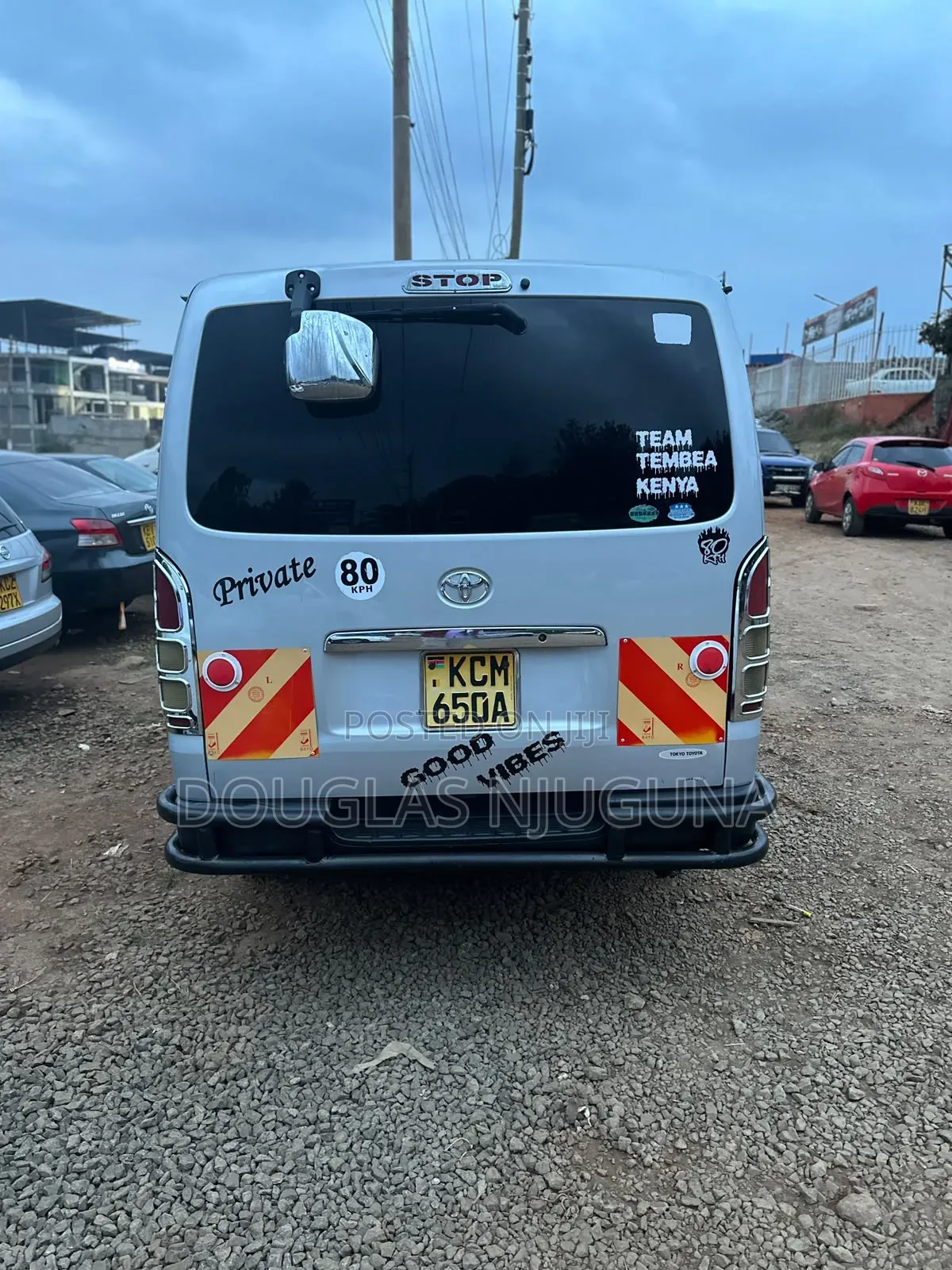 Toyota HiAce 2010 Silver